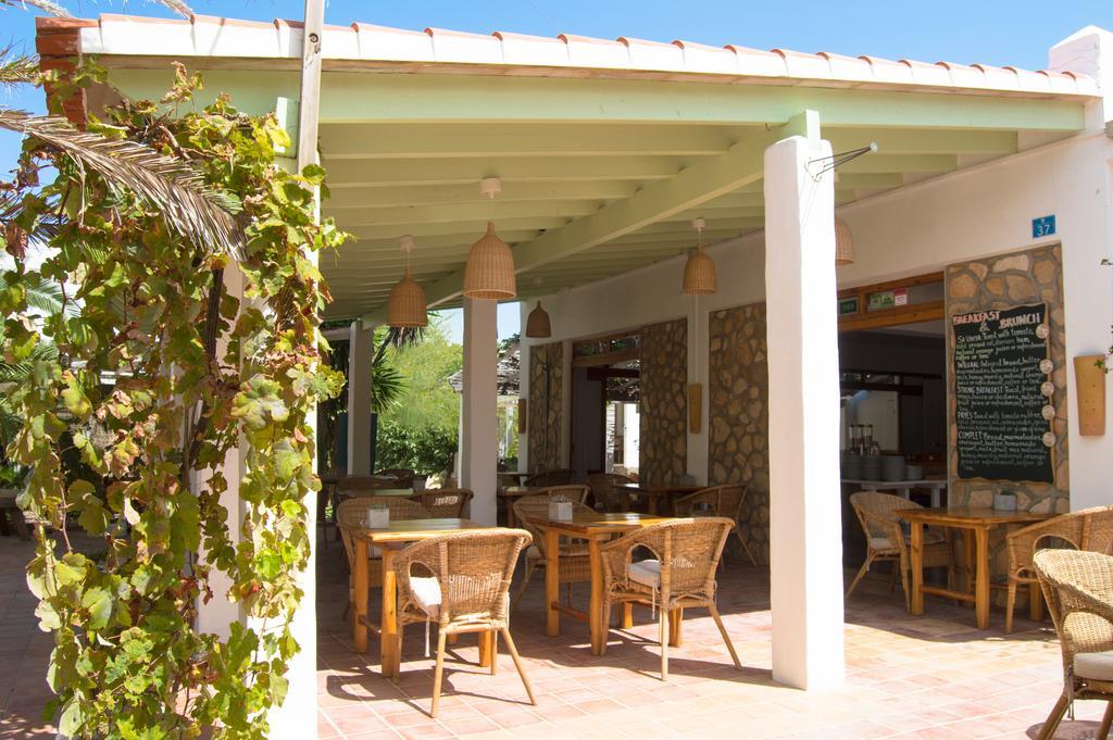 Hostal Mayans Es Pujols Luaran gambar
